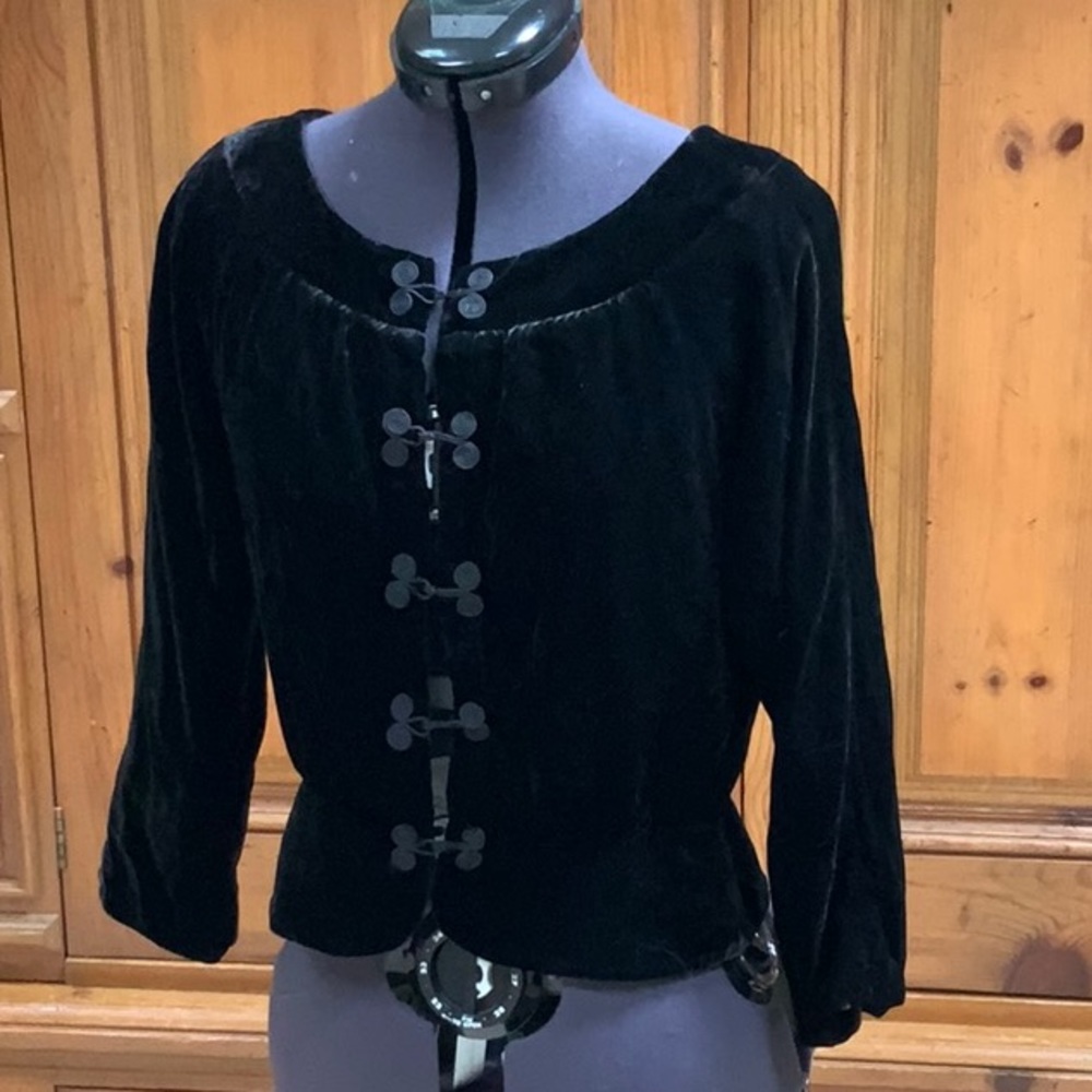 To the Max Black Velvet Cardigan Jacket Gorgeous and Classic!